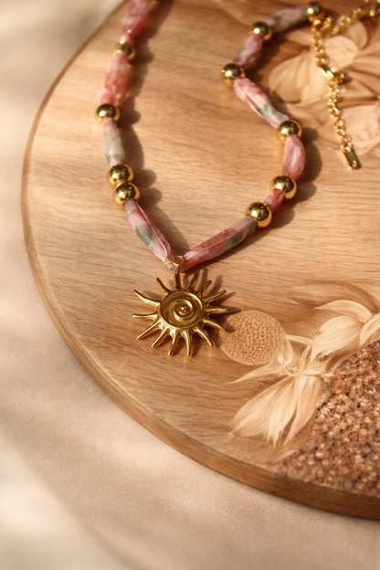 Sun pendant necklace